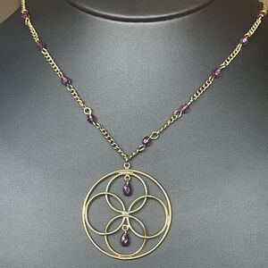 Signed Avon Gold Tone Lavender Beaded Modernist Circle Pendant Necklace